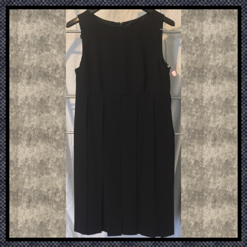 CAbi black flapper dress car wash fringe sz 2